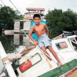 caye-caulker-boy-on-boat-6042