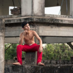 shirtless teen with sixpack (4 of 11)